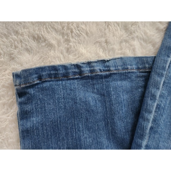 Reba Blue Denim Jeans Womens Size 6 Bootcut Medium Wash Inseam 31" - Picture 6 of 9
